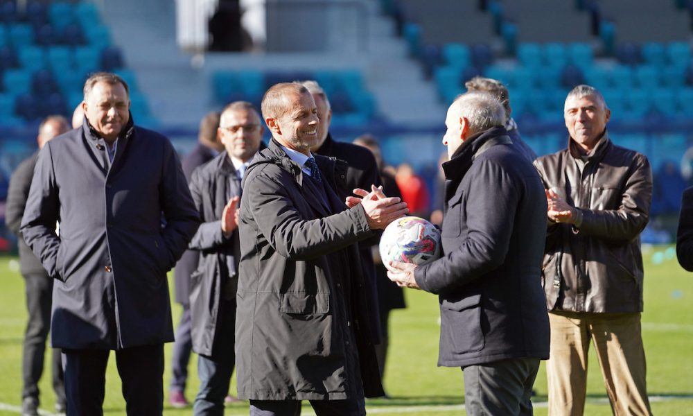 FSS UGOSTIO ČEFERINA Predsednik UEFA na otvaranju stadiona u Zaječaru (FOTO)