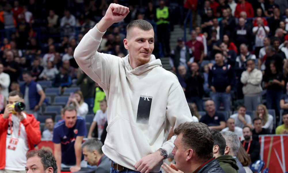 ARENA JE PREPUNA Zvezda ima fantastičnu podršku protiv Fenera, u publici je i Boriša Simanić (VIDEO)