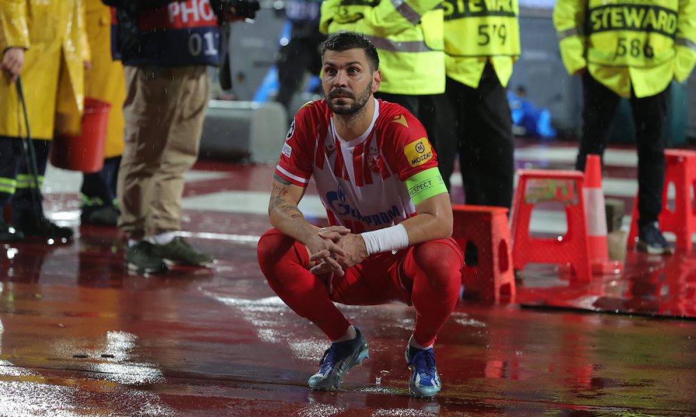 KAPITEN ZVEZDE NA DERBIJU AUSTRIJE To ne mora ništa da znači, ali društvo na tribinama i srce bi trebalo da zabrinu „delije“ (FOTO)