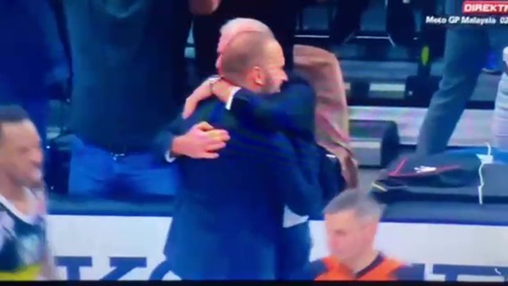 KAKVO OLAKŠANJE Erupcija radosti Željka Obradovića po isteku vremena protiv Fenerbahčea (VIDEO)