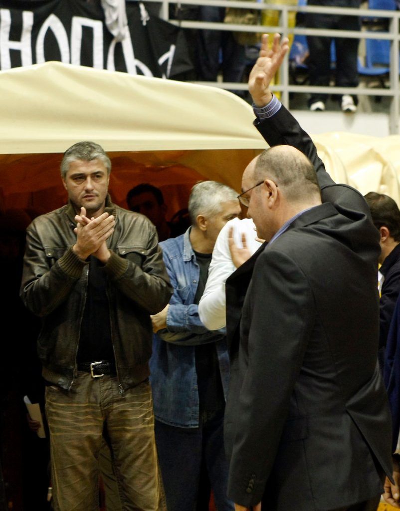 „GROBARI“, SEĆATE LI SE OVOGA? Partizan objavio fotografiju koja je podsetila na neka druga vremena! (FOTO)