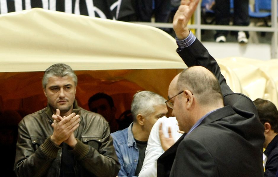 „GROBARI“, SEĆATE LI SE OVOGA? Partizan objavio fotografiju koja je podsetila na neka druga vremena! (FOTO)