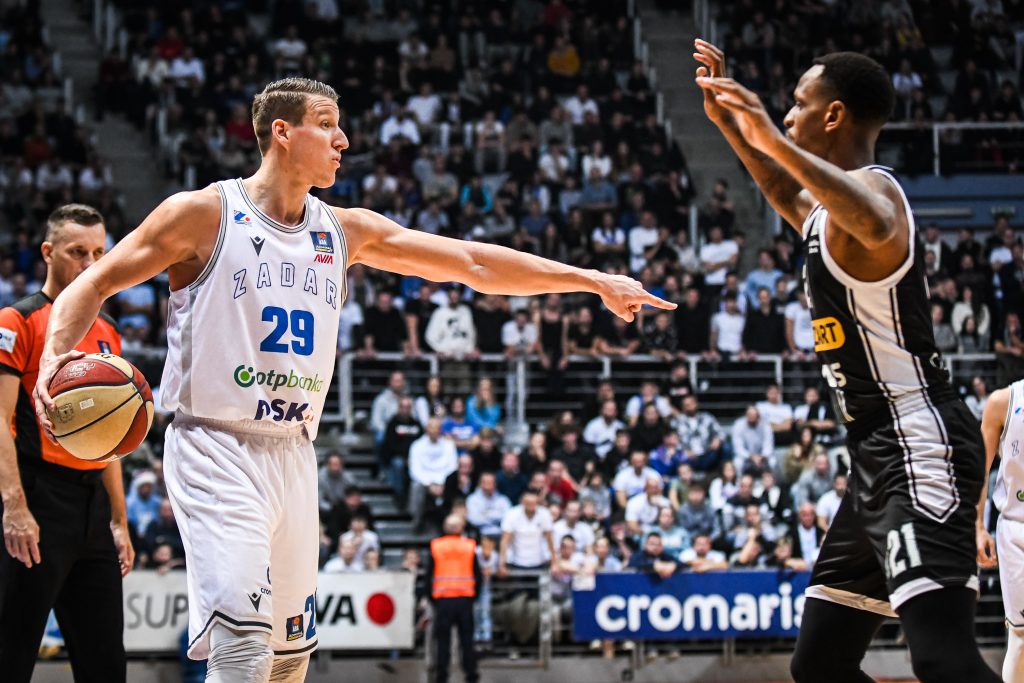NAJBOLJI, BEZ DILEME Nije teško da pogodite ko je MVP ABA lige u decembru (FOTO)