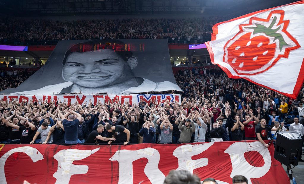 EFEKAT „DELIJA“ Bivši šampion Evrolige bi se vratio iz penzije zbog atmosfere koju prave navijači Zvezde (VIDEO)
