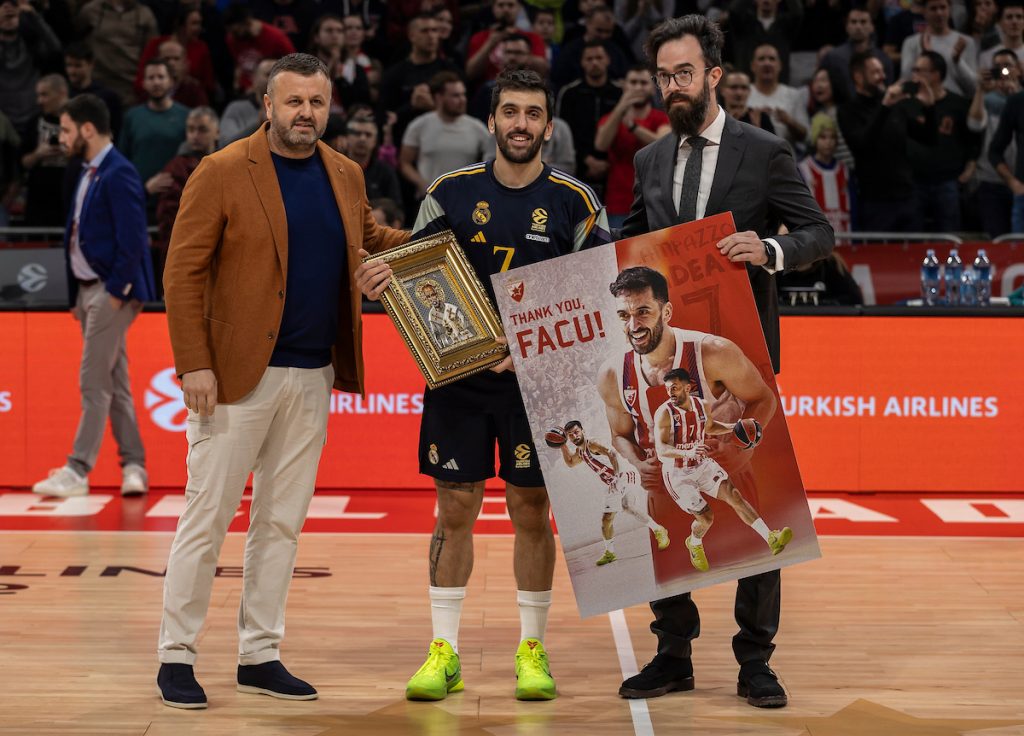 KAMPACO SA IKONOM SVETOG NIKOLE Veoma topao doček za Argentinca u Areni (FOTO+VIDEO)