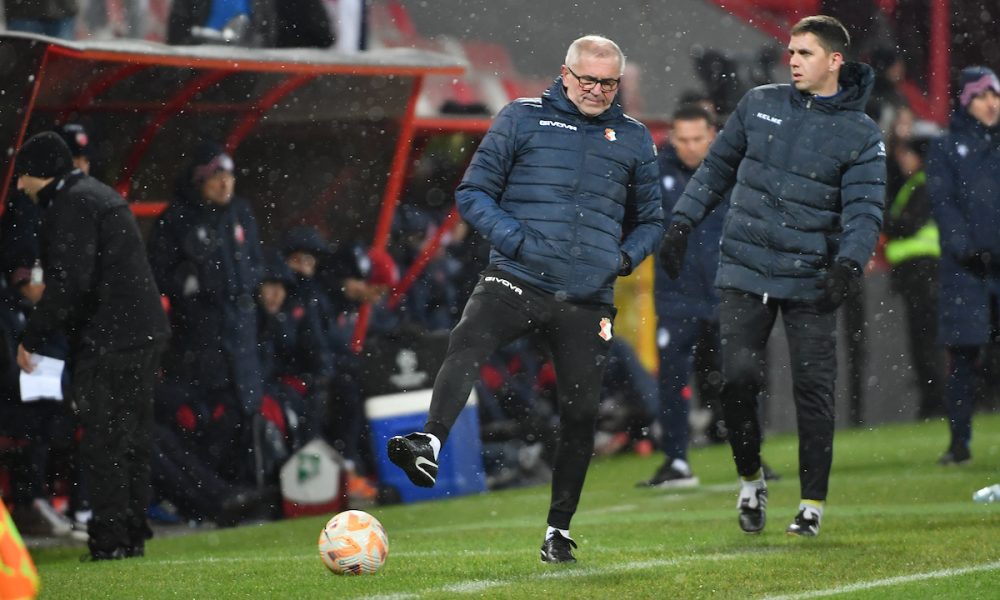 „DRUGO NE BIH KOMENTARISAO“ Zagonetna poruka Gaćinovića posle poraza od Zvezde: Zaista nema smisla…