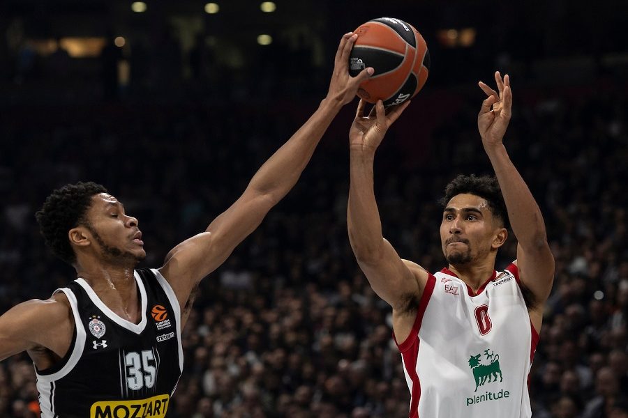 DA LI ĆE DA BUDE DRAME? Bruno i Smajli „lome“ obruče, ali Partizan gubi na poluvremenu (VIDEO)
