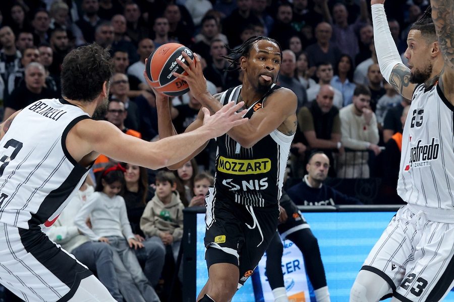 POLUVREME Virtus krenuo silno, Partizan se serijom vratio iz ponora (VIDEO)