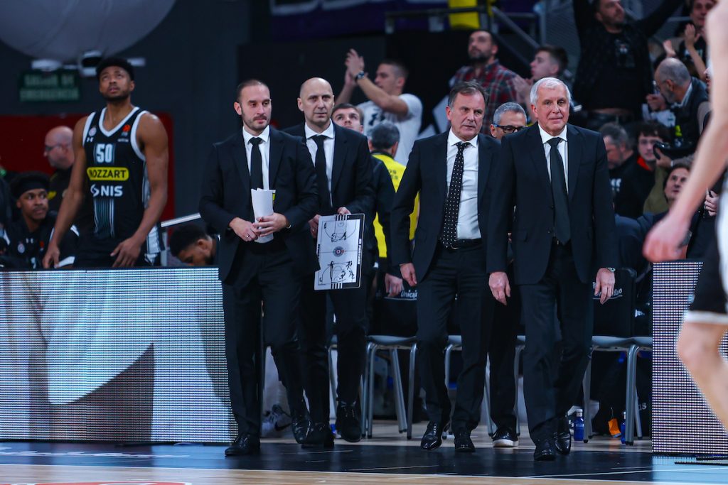OBRADOVIĆ: Odigrali smo lošu utakmicu, bacali smo im lopte u ruke… Ne interesuje me šta je bilo proletos