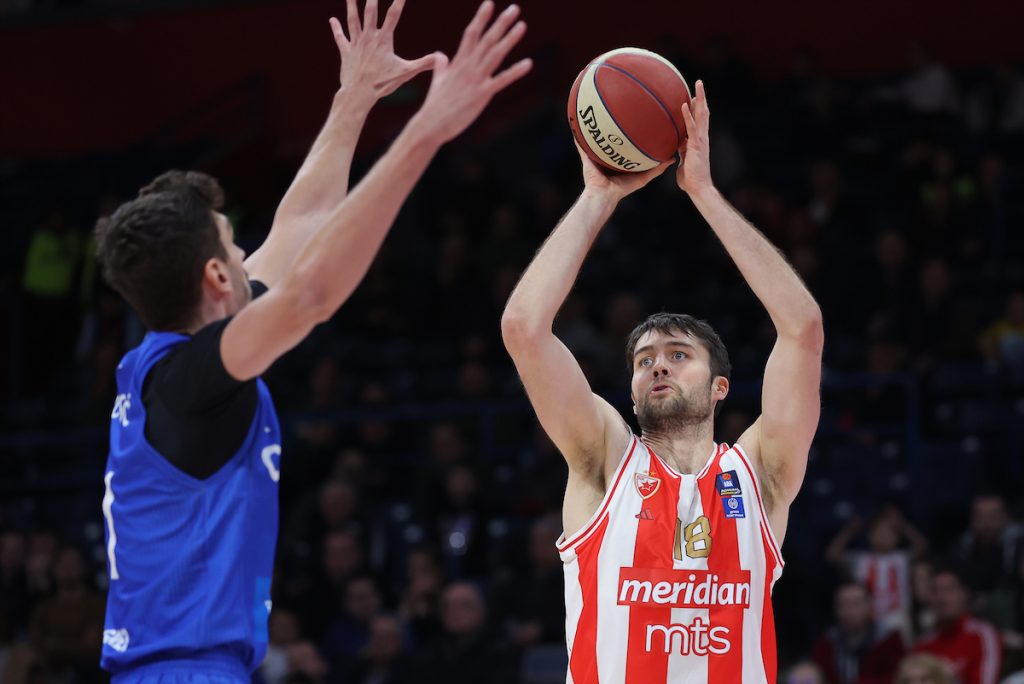 KAO OD ŠALE Zvezda razbila Cibonu i stigla da odmori ključne igrače! Tobi bio sjajan… Može li da nastavi u ovom ritmu? (VIDEO)