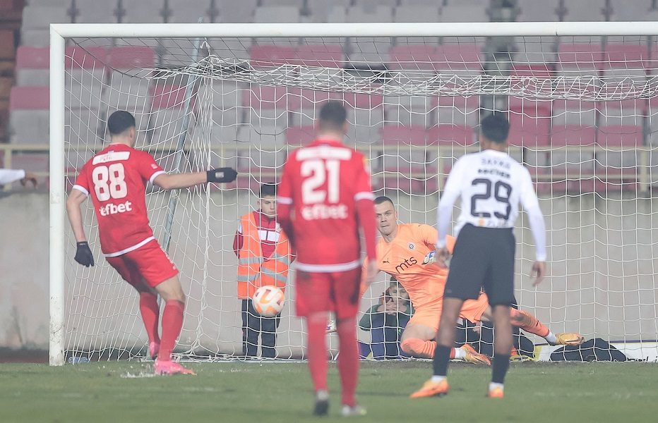 KEC U NIŠU I TO POSLE PREOKRETA Partizan poveo, a Radnički dao dva gola za šest minuta i pobedio (VIDEO)