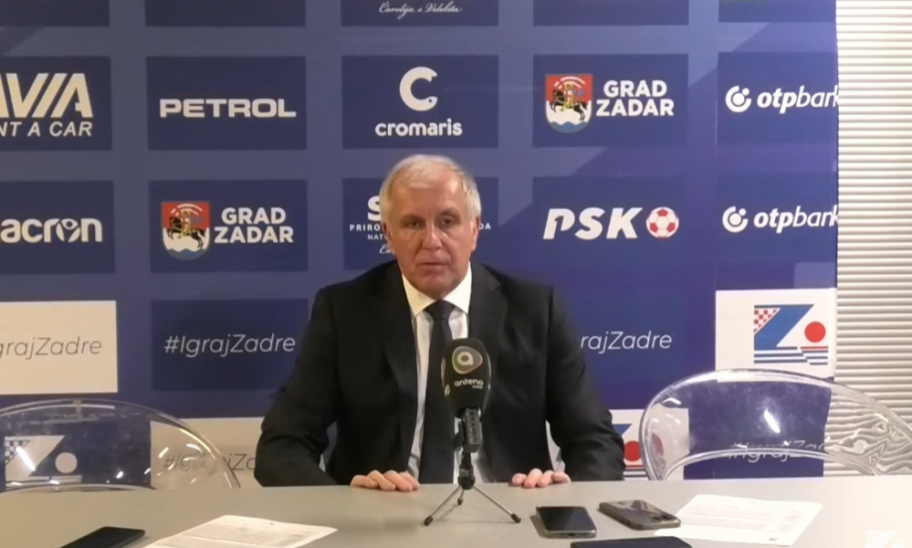 OBRADOVIĆ POSLE PORAZA U ZADRU Šta sam rekao igračima? Srećan Božić onima koji slave! Smit? Bavim se ovima koji su tu, a nisu došli na utakmicu! (VIDEO)
