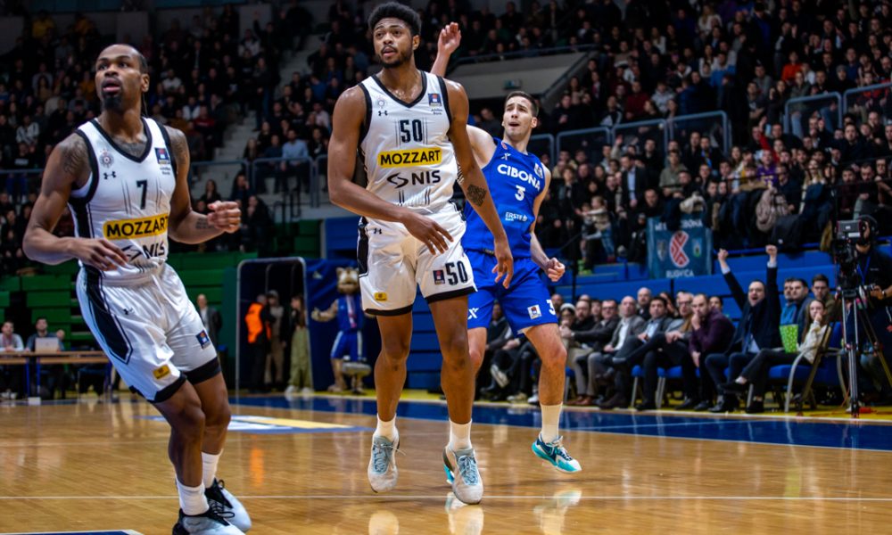 POLUVREME Partizan gubio dvocifrenom razlikom, pa došao do preokreta