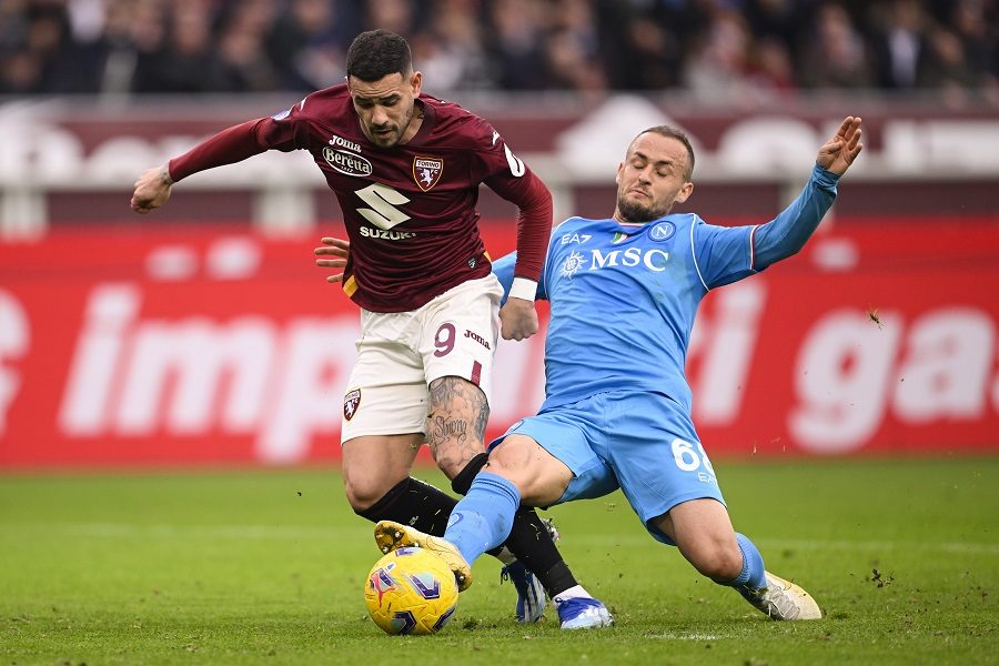 SERIJA A Nastavlja se Napolijev košmar, Vanja sačuvao mrežu protiv šampiona (VIDEO)