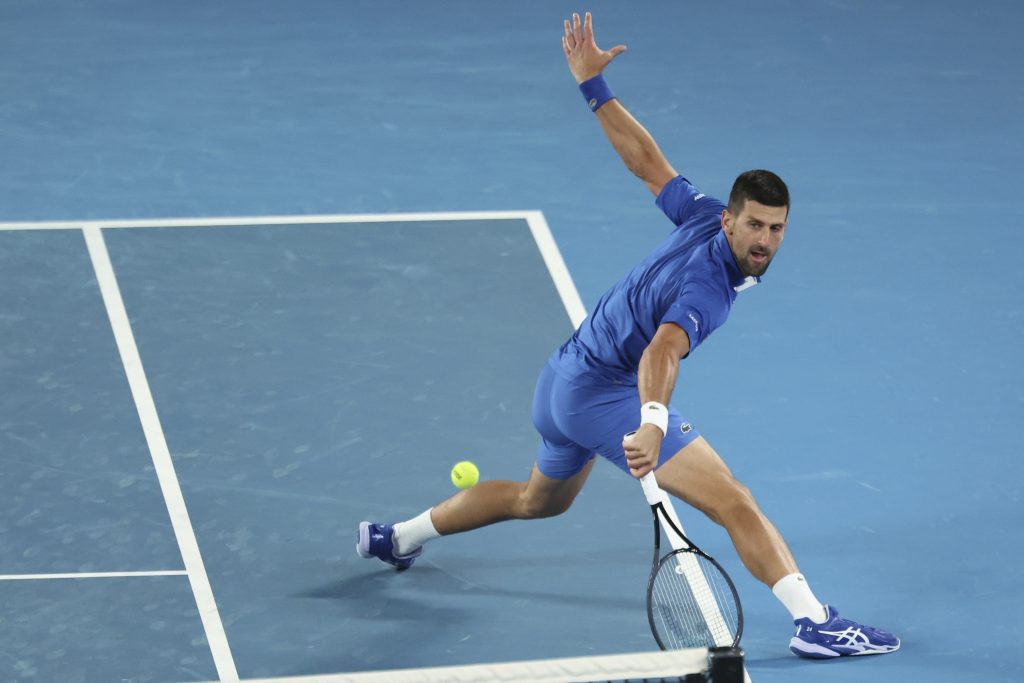 AUSTRALIJAN OPEN Popirin je Novaku uzeo set, ali naš as ide u treće kolo