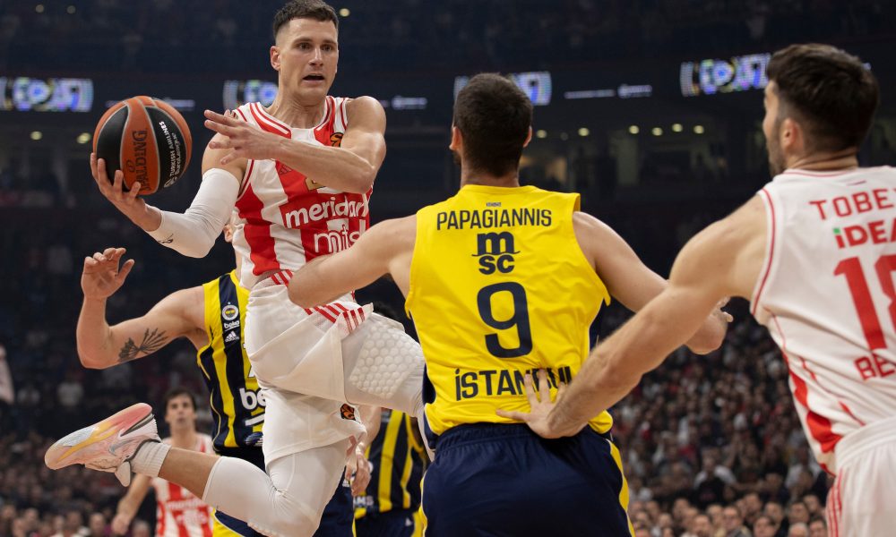 SVE JE PROTIV ZVEZDE U ISTANBULU Može li vanserijski talenat da sruši tri ozbiljne prevage u korist Fenera?