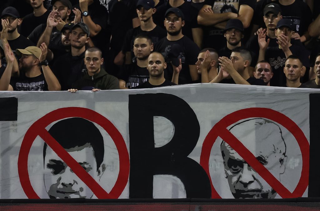 SAOPŠTENJE „GROBARA“ Pozivamo državu da se izjasni, u suprotnom, ponovo ćemo na ulicu! Vazuri i Vučeliću niko na kraju neće priteći upomoć