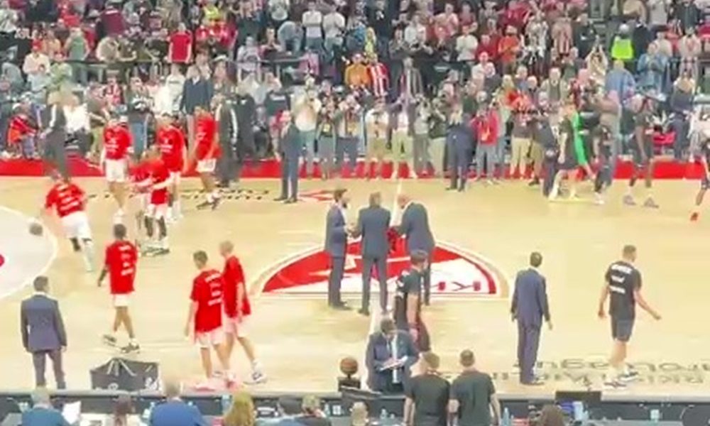 ARENA SRDAČNO DOČEKALA IVANOVIĆA Trener Baskonije ostao miljenik Zvezdaša (VIDEO)