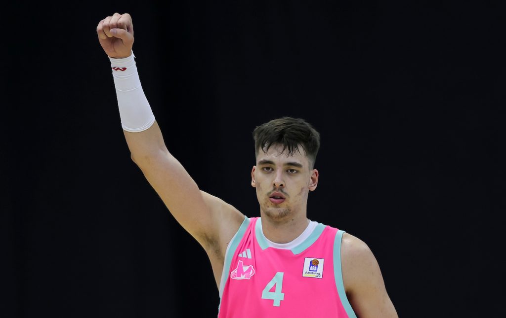 ABA LIGA Mega slavila u Čačku, Jelavić presudio Borcu