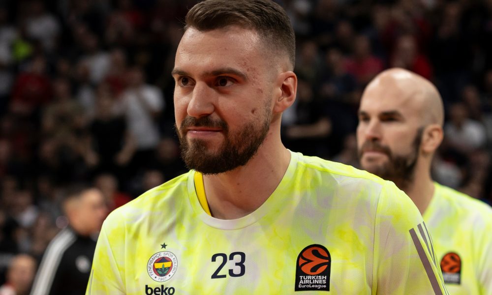 FENERBAHČE OSVOJIO KUP TURSKE Gudurić poneo trofej, Alimpijević ostao bez istog