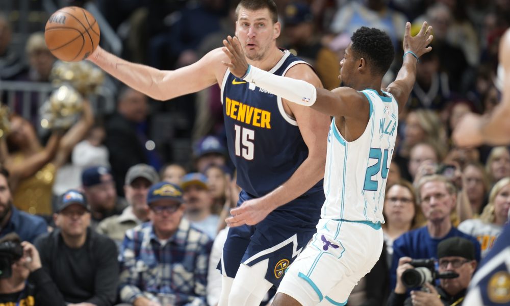 Denver zgazio Šarlot, Jokićev novi dabl-dabl! (VIDEO)