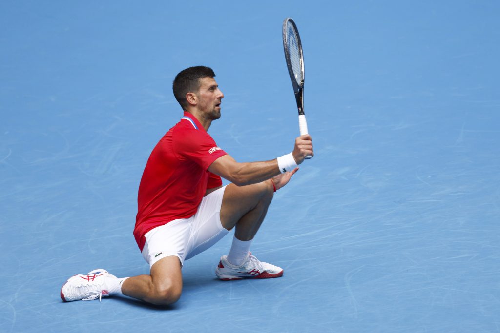 NOVAK NAS JE ZABRINUO PRED AO: Zglob ne izgleda dobro!