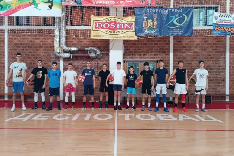 KLINCI KONSTANTINA SE KALE U DESPOTOVCU U trenažnom procesu od prvih sati u novoj kalendarskoj godini
