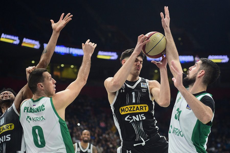 POLUVREME Partizan preboleo poraz od Zvezde! Krka izgubljena u Areni