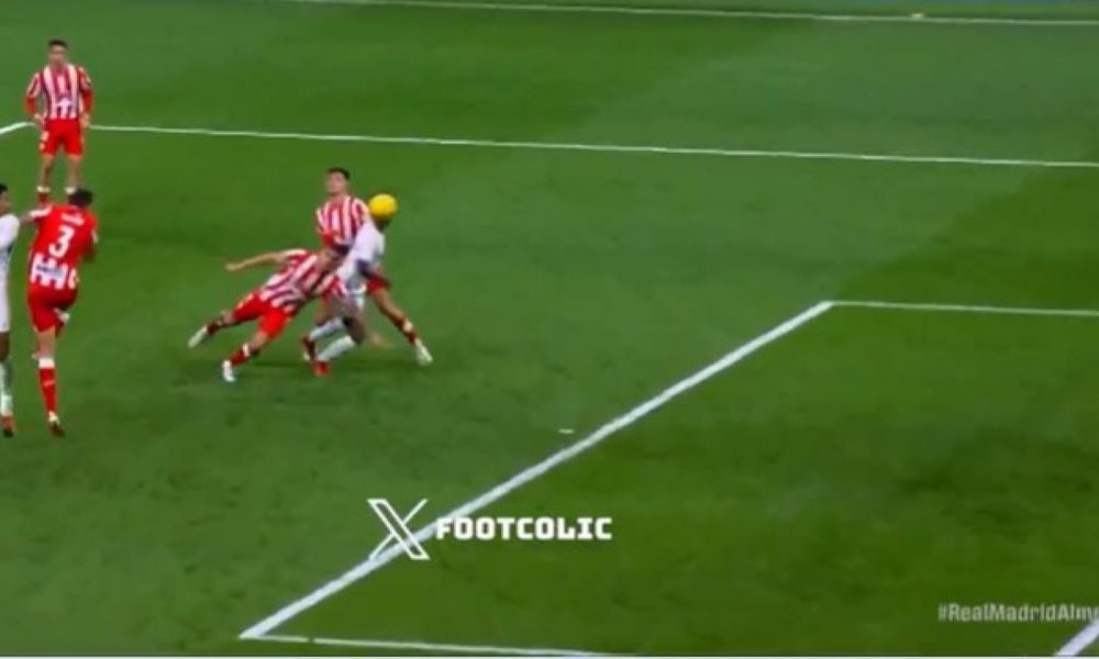 RUKOMETAŠ Vinisijus Žunior rukom postigao gol za Real! Iz Almerije tvrde da im neko nije dozvolio da pobede (VIDEO)