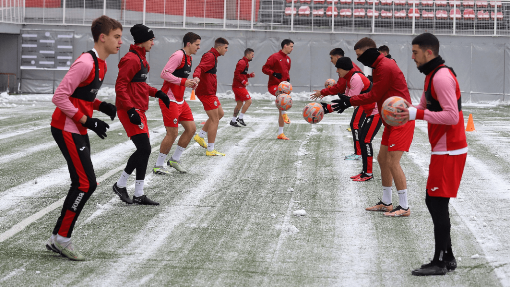 Voždovac počeo pripreme, a trener Savić poručio: Želimo pehar u Kupu!