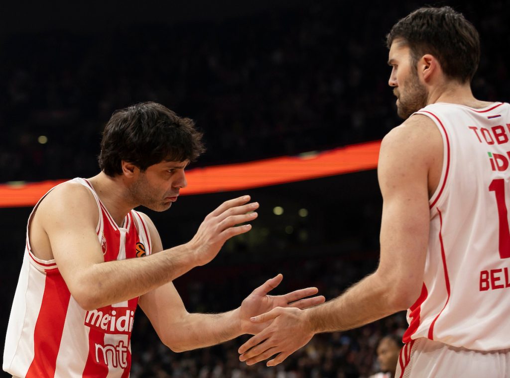 FENOMENALAN POČETAK DRUGE ČETVRTINE Zvezda šokirala Valensiju serijom 12:0 (VIDEO)