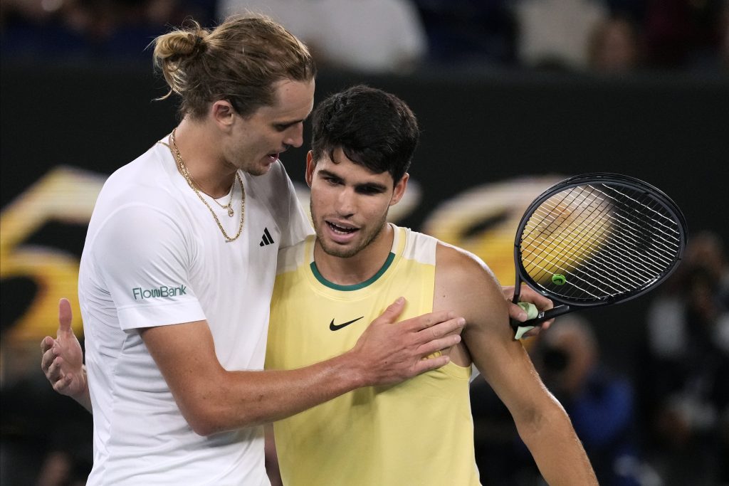 NAJVEĆA POBEDA Zverev u polufinalu Australijan opena! Alkaraz nema baš devet života