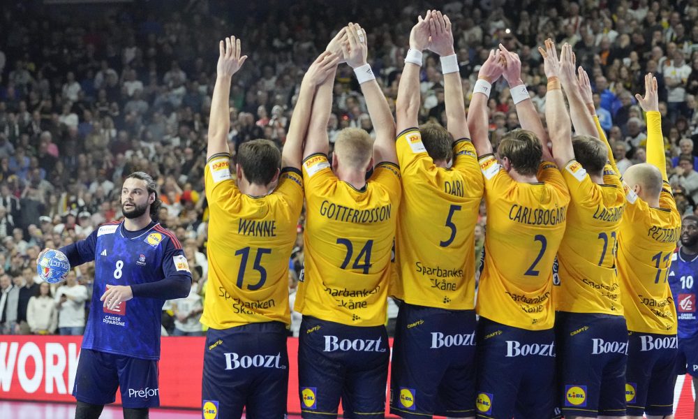 OVO SE RETKO VIĐA Francuska čudesno izbegla poraz u poslednjoj sekundi i posle produžetaka prošla u finale! (VIDEO)