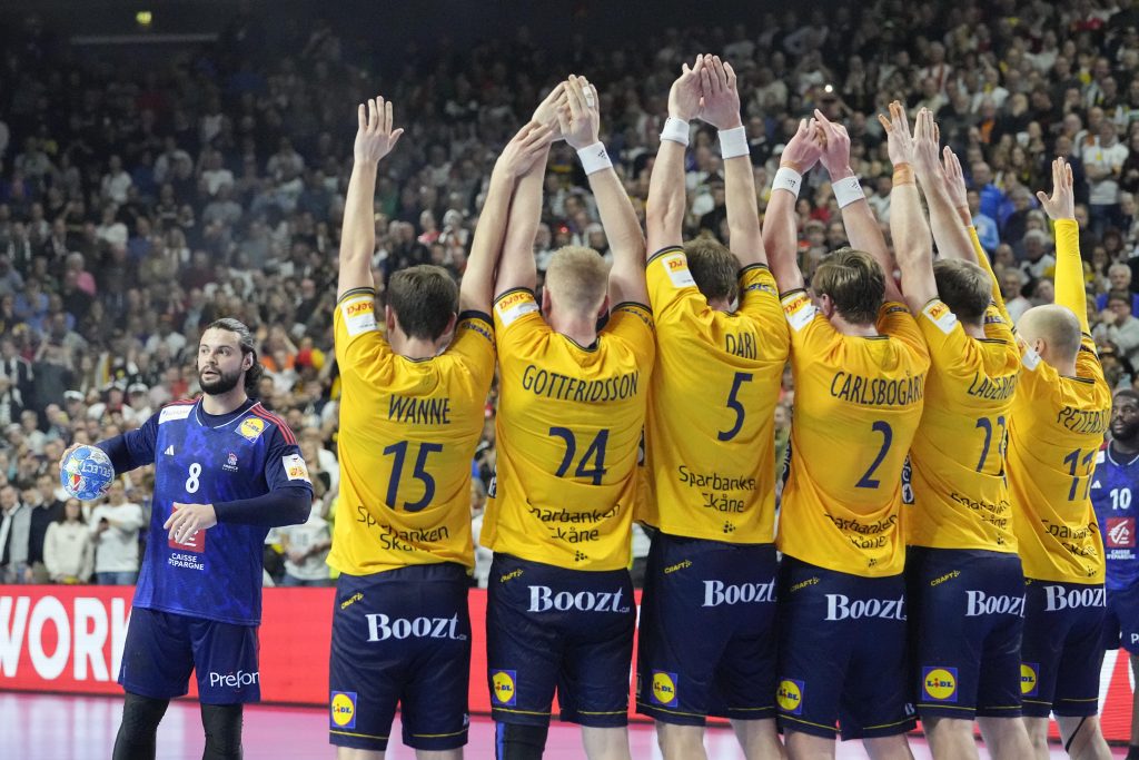 OVO SE RETKO VIĐA Francuska čudesno izbegla poraz u poslednjoj sekundi i posle produžetaka prošla u finale! (VIDEO)