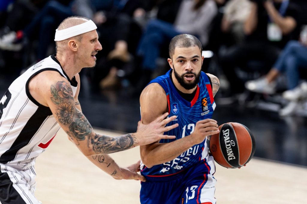 ZAVRŠIO SE I TAJ NIZ Efes demolirao Virtus i prekinuo seriju od sedam poraza