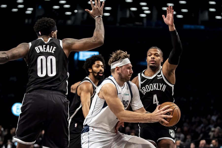 Micić bez poena, Dončić i Irving zajedno ubacili 71 (VIDEO)