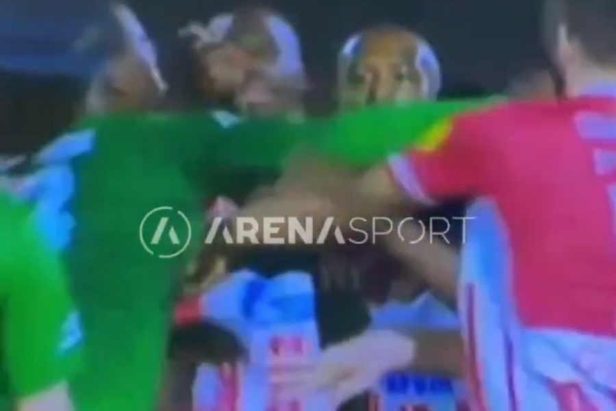 SAD SE VIDI JOŠ JASNIJE Barbosa je kao bokser udario Spajića (VIDEO)