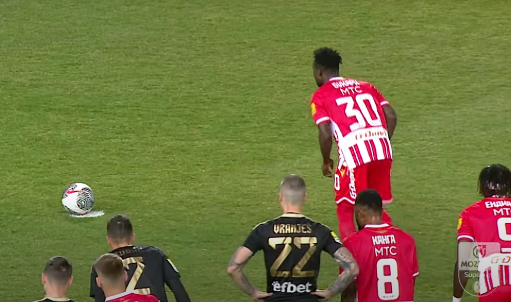 BUKARI BEZ GREŠKE Zvezda posle drugog penala vodi sa 3:0 (VIDEO)
