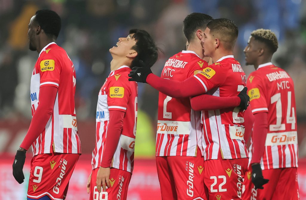 LIGA USKORO KREĆE, ALI ON ĆE DA SAČEKA Viza pravi problem Zvezdinom detetu, mora među omladince