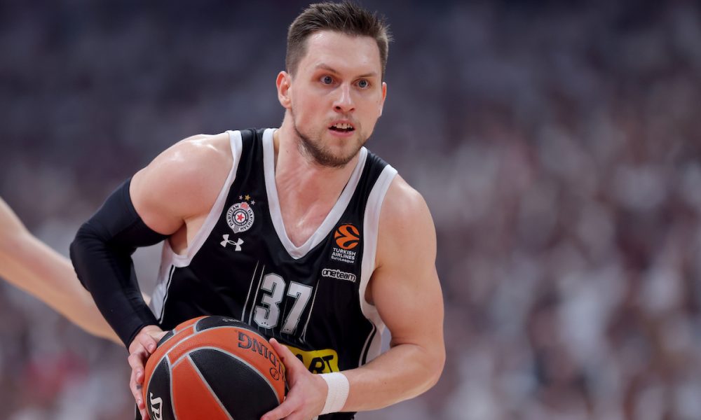 POLUVREME Mega se bori, ali Partizan na dobrom putu ka još jednom finalu sa Zvezdom (VIDEO)