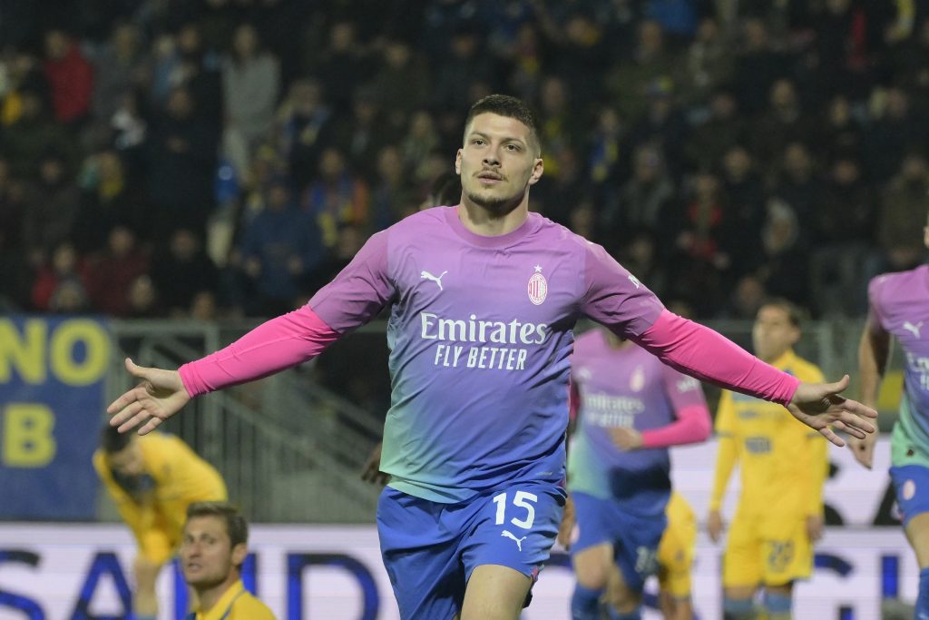 HVALE GA I NJEGOV I PROTIVNIČKI TRENER: Jović je igrač koji odlučuje utakmice (VIDEO)