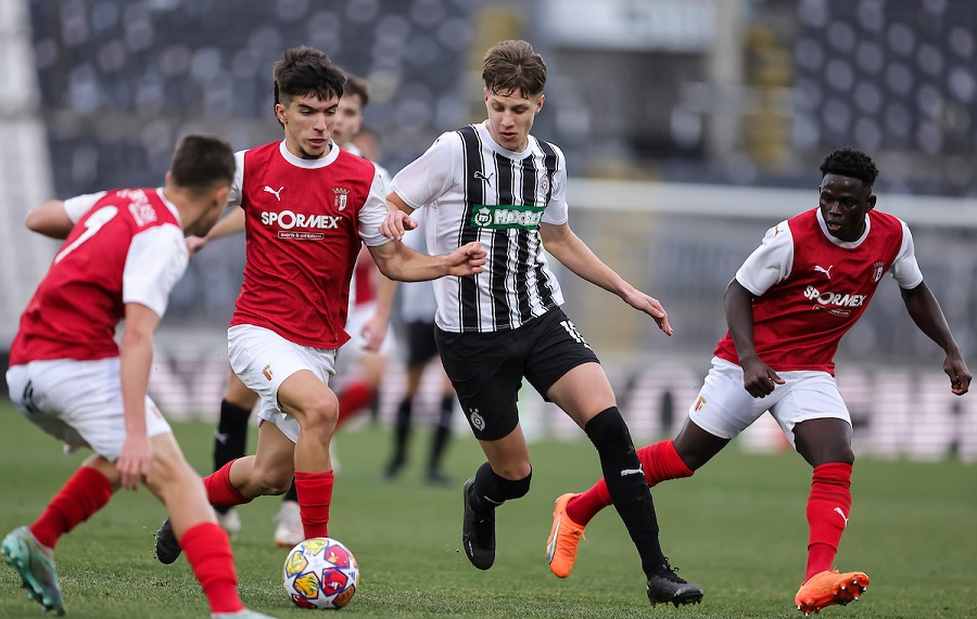 ŠTETA Kraj evropskih snova crno-bele deca! Braga slavila u Humskoj