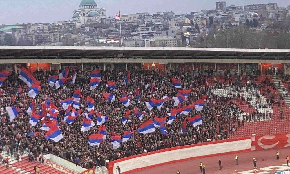 „U BOJ KRENITE JUNACI SVI!“ Zvezdin sever spremno dočekao prolećnu premijeru protiv Voždovca (VIDEO)