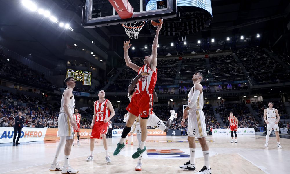 ZVEZDA STALA NADOMAK ČUDA Real demonstrirao klasu, borbeni crveno-beli pali u Madridu