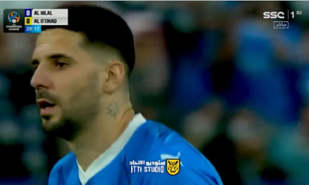 SAUDIJSKI KUP Hilal sa deset igrača na terenu do finala! Mitorvić izdržao 112 minuta na terenu, Sergej pocrveneo (VIDEO)