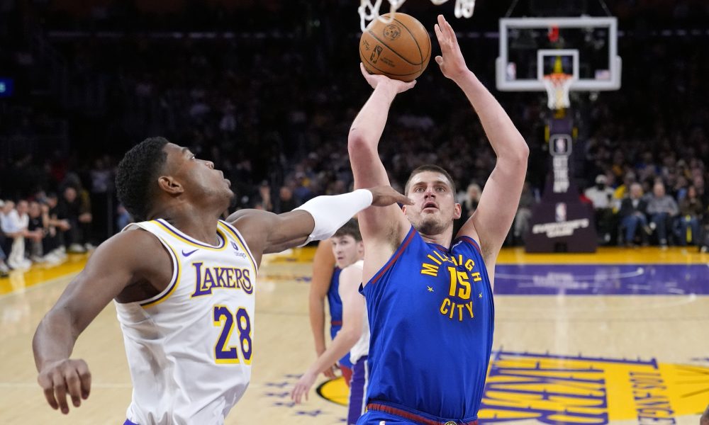 „KRALJ NIKOLA“ Jokić „školovao“ Lejkerse i Lebrona, Denver silan u Los Anđelesu (VIDEO)