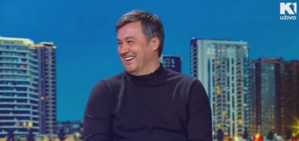 LUDILO U STUDIJU, RADE BOGDANOVIĆ JE „UMRO“ OD SMEHA Bivši član Alkatraza iz zatvora pričao o derbiju (VIDEO)