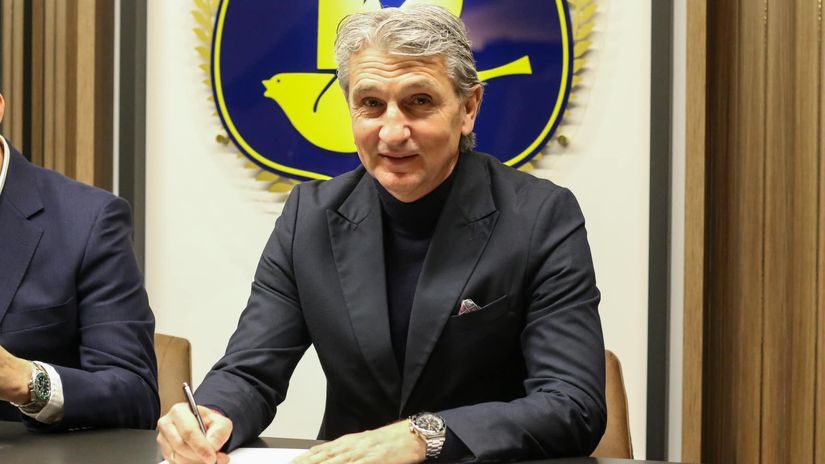 POTVRĐENO PISANJE MAXBET SPORTA Bivši igrač Partizana na klupi Novog Sada (FOTO)