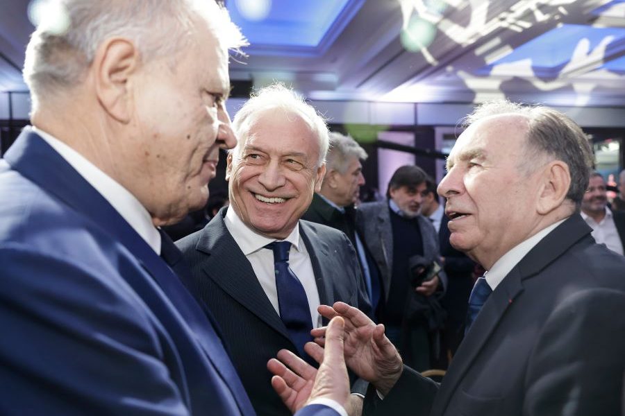BIVŠI PREDSEDNIK PARTIZANA JE SUPERDEKA Nedavno je napunio 80 godina, a radi 500 sklekova dnevno!