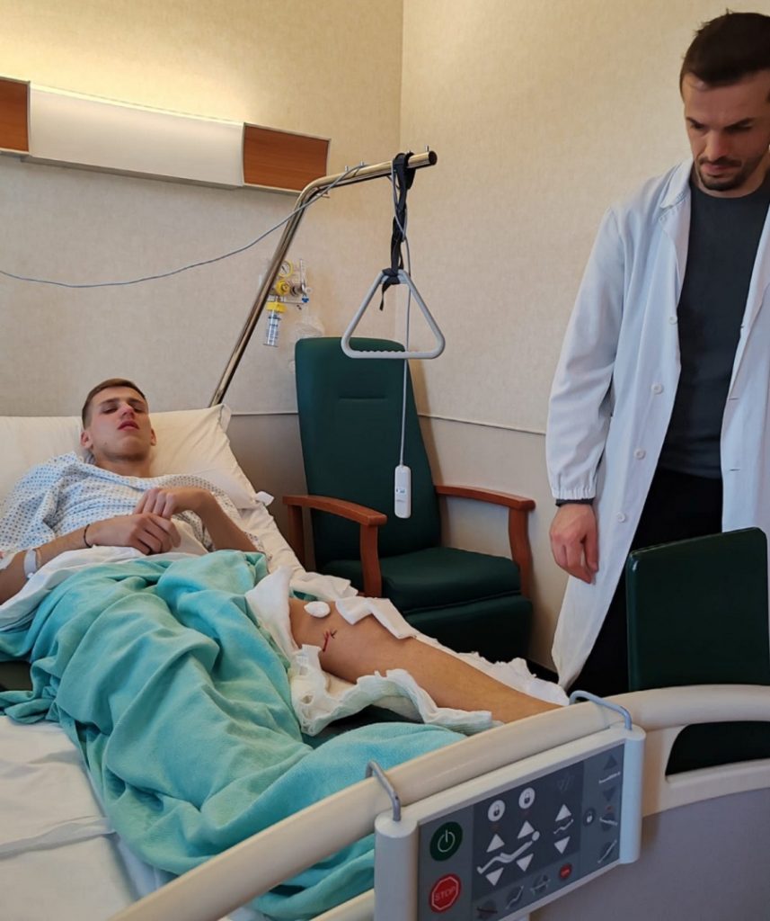 Krilni napadač Zvezde operisan u Rimu! Sledi oporavak, evo kada bi trebalo da bude spreman